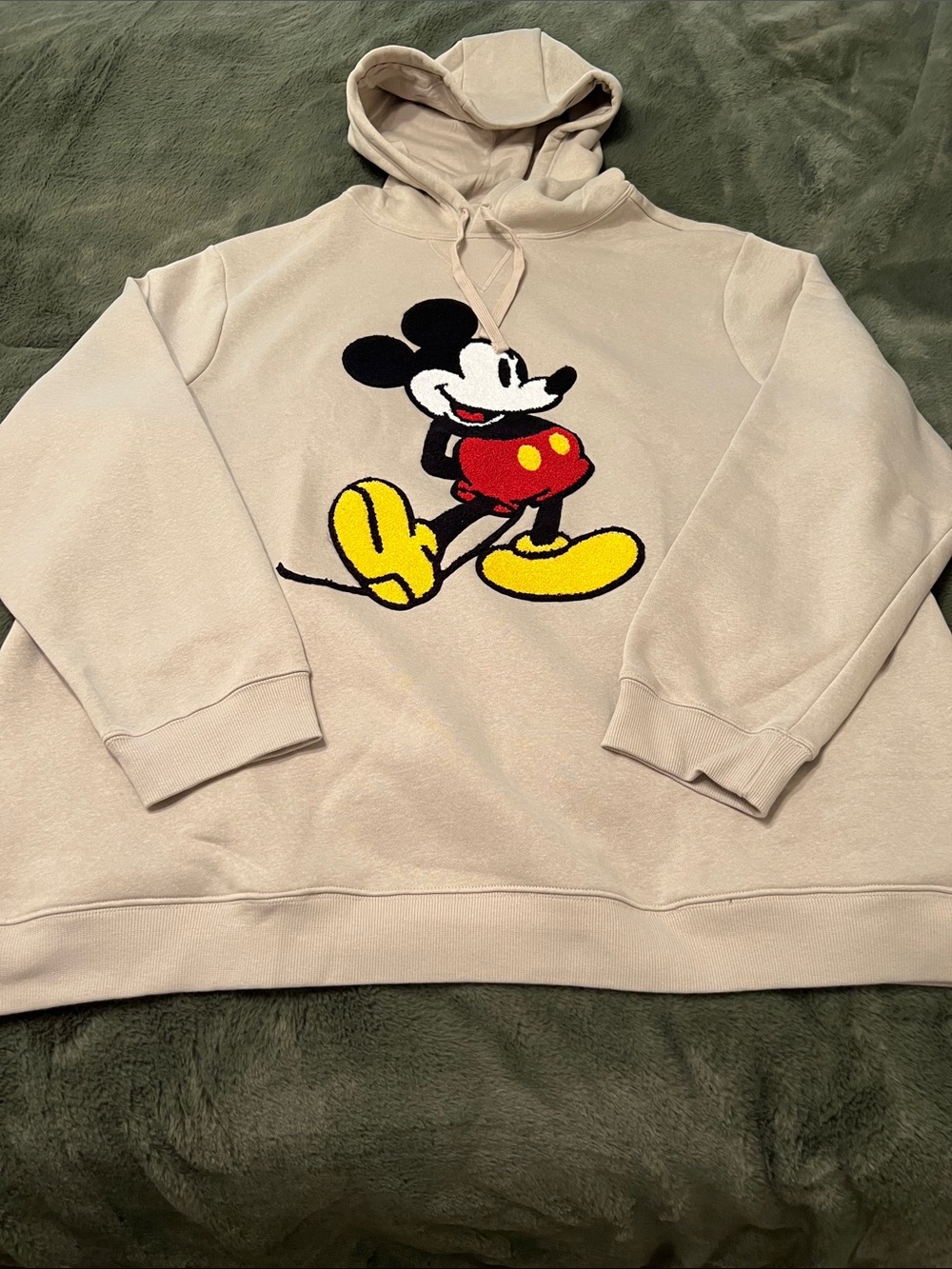 New Mens 3XL DISNEY Mickey hoodie.